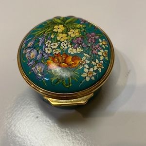 Halcyon Days Enamel Box The winter Tale